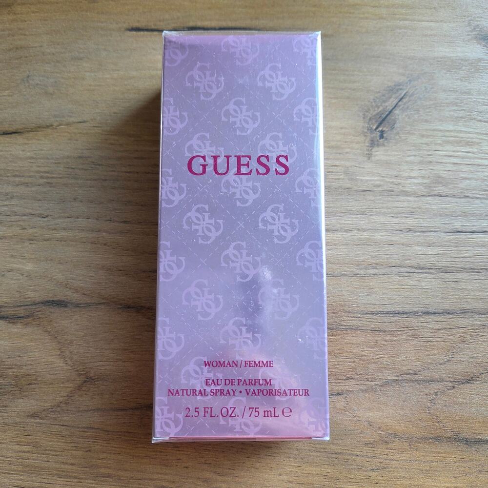 Guess Eau De Parfum 2.5 oz Sealed